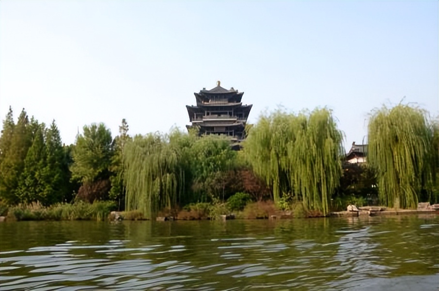 济南夏天适合去的美食街,济南适合看景色的美食