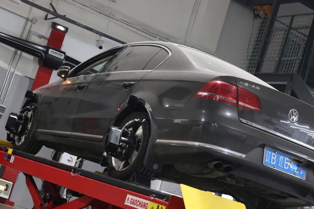 迈腾b7翻新视频成都,大众迈腾b7旧车翻新改造