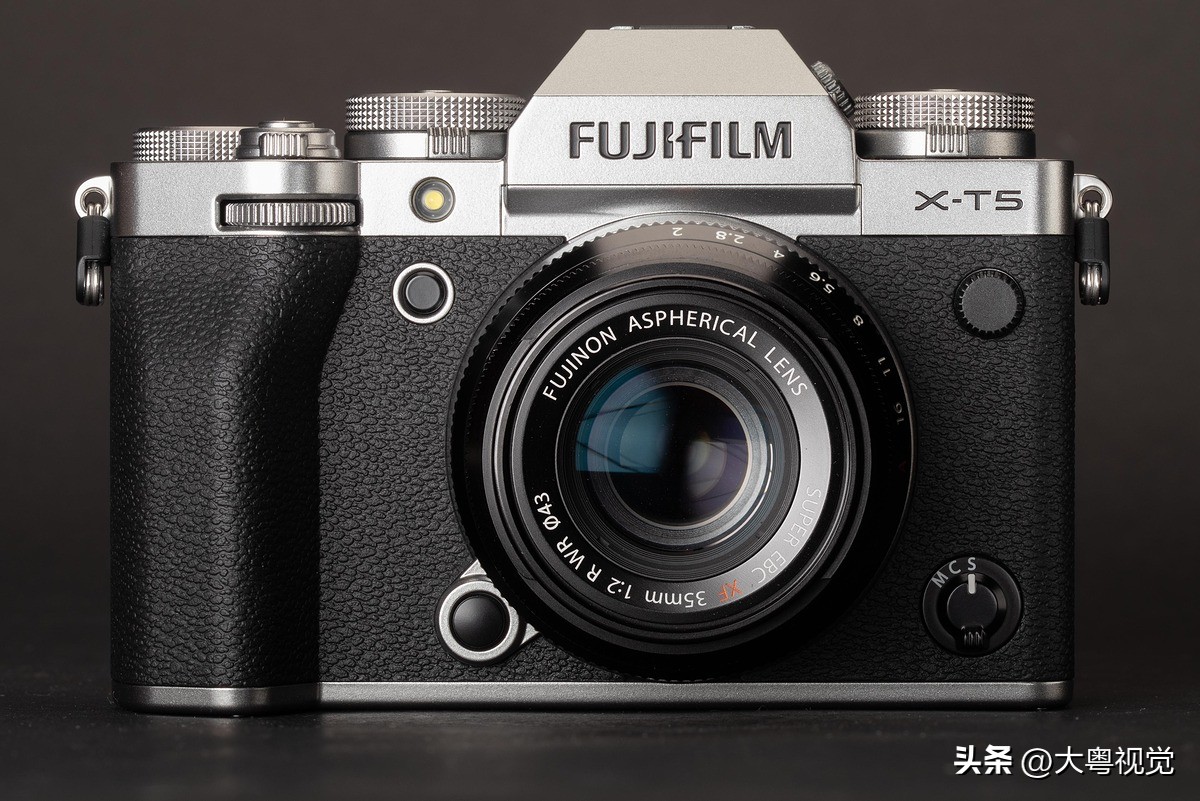 相机点评|富士X-T5微单相机值得入手吗