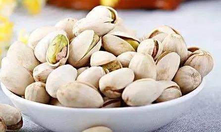 中医说年货·坚果|零食届的“营养担当”，价值和食用禁忌你知道吗～