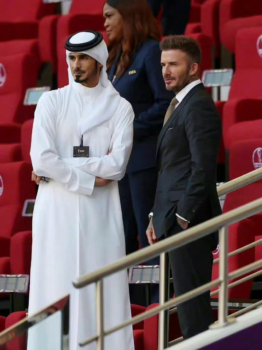 贝克汉姆婚内多次出轨,梅西和c罗和贝克汉姆