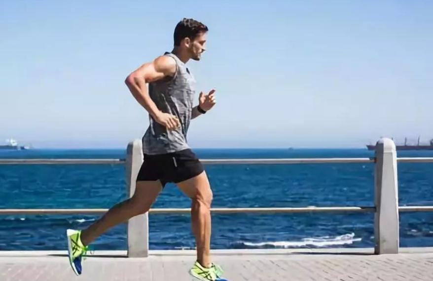 早上运动好，还是晚上好？这个时间运动，心脏、大脑和血管更健康