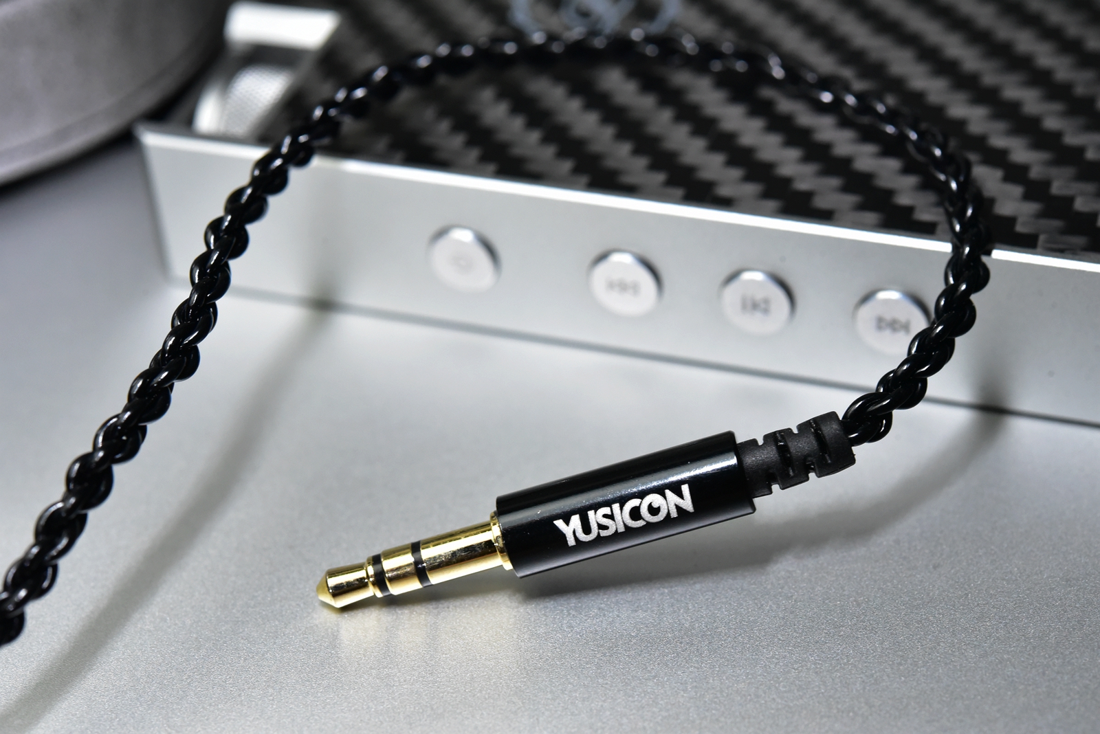 索尼akg和k701,索尼akg和铁三角