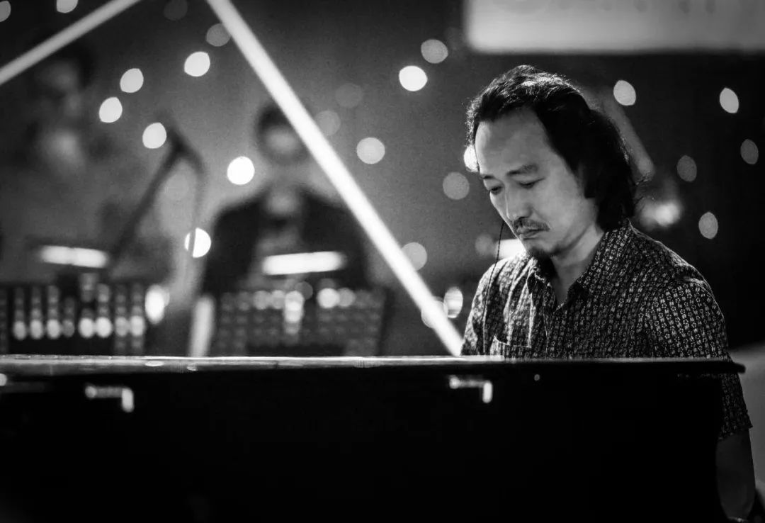 金曲奖最多的男人还得是周杰伦,周杰伦被谁抢了金曲奖