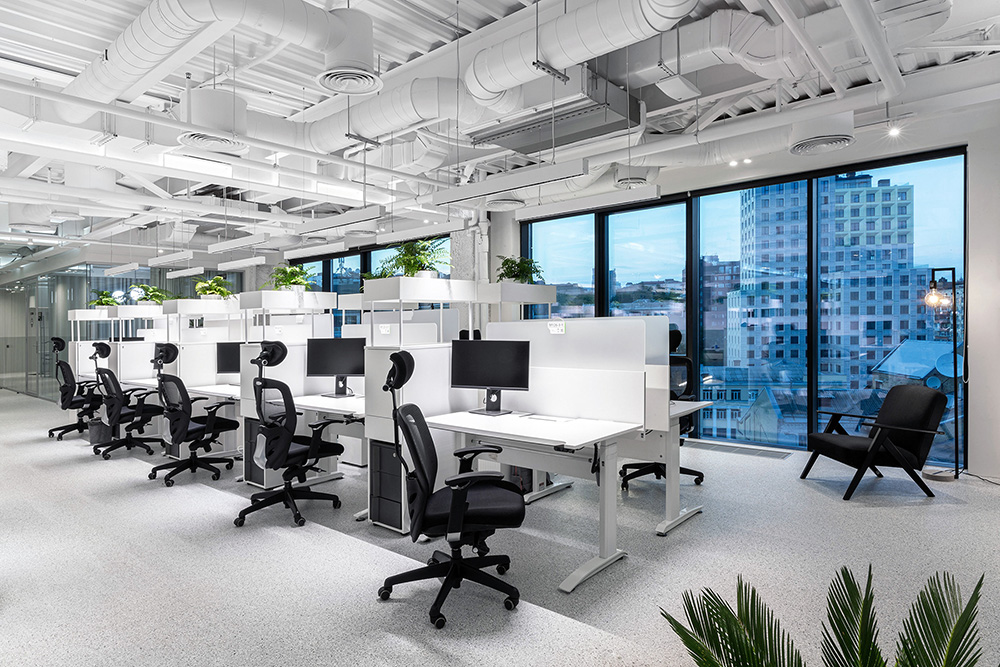 自由畅想云科技公司SQUAD基辅总部大楼设计欣赏