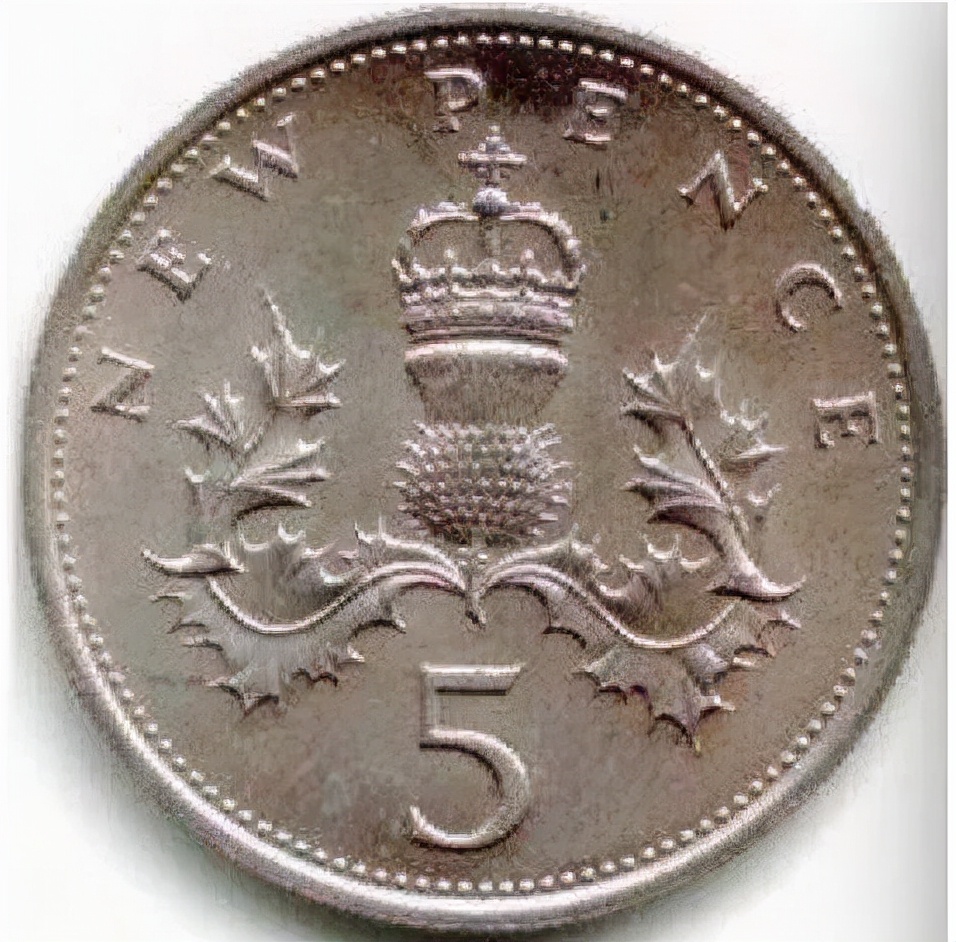 英国加冕王冠有哪些,苏格兰王冠与英格兰王冠