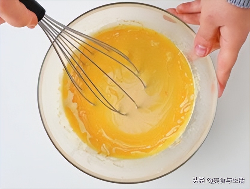 只用平底锅就可以做的简单小甜品,自制冰冰凉凉的小甜点