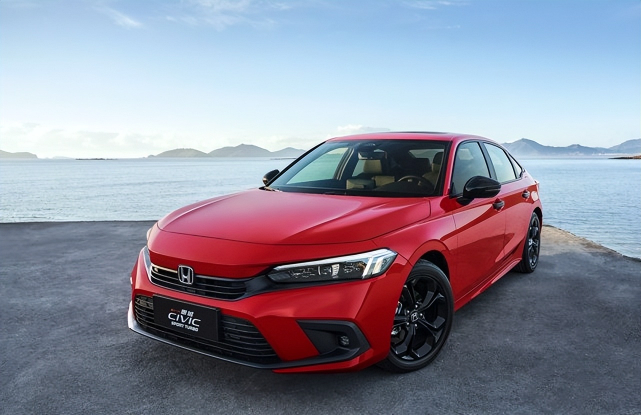 新一代主流豪华b级纯电中型轿跑,最便宜的汽车全新轿跑