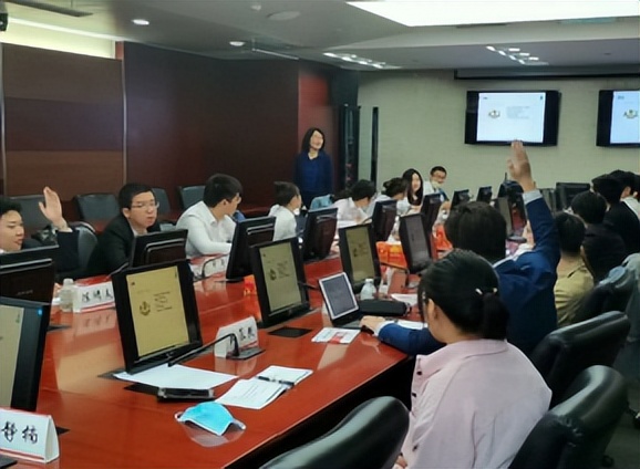 英语老师王冬焱,王冬焱老师