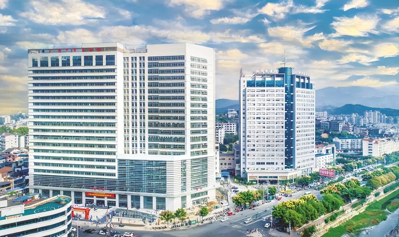 非凡十年医疗的变化,非凡十年逐梦前行视频素材