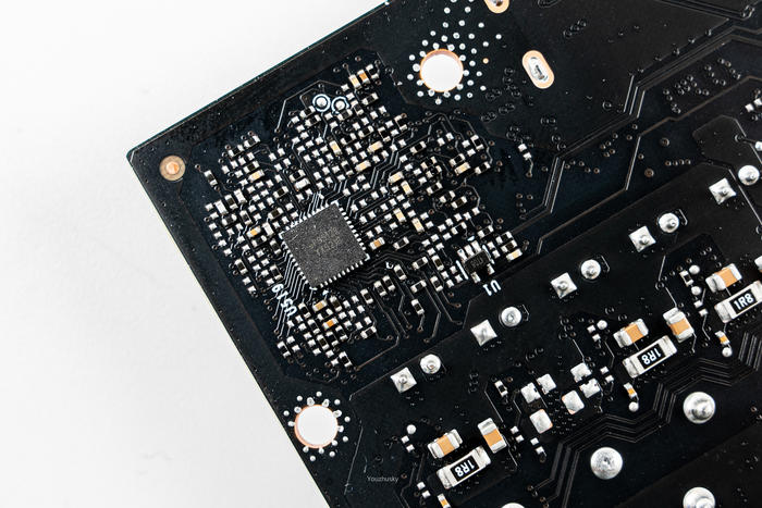 影驰rtx4070星耀显卡,影驰geforcertx30708g旗舰显卡