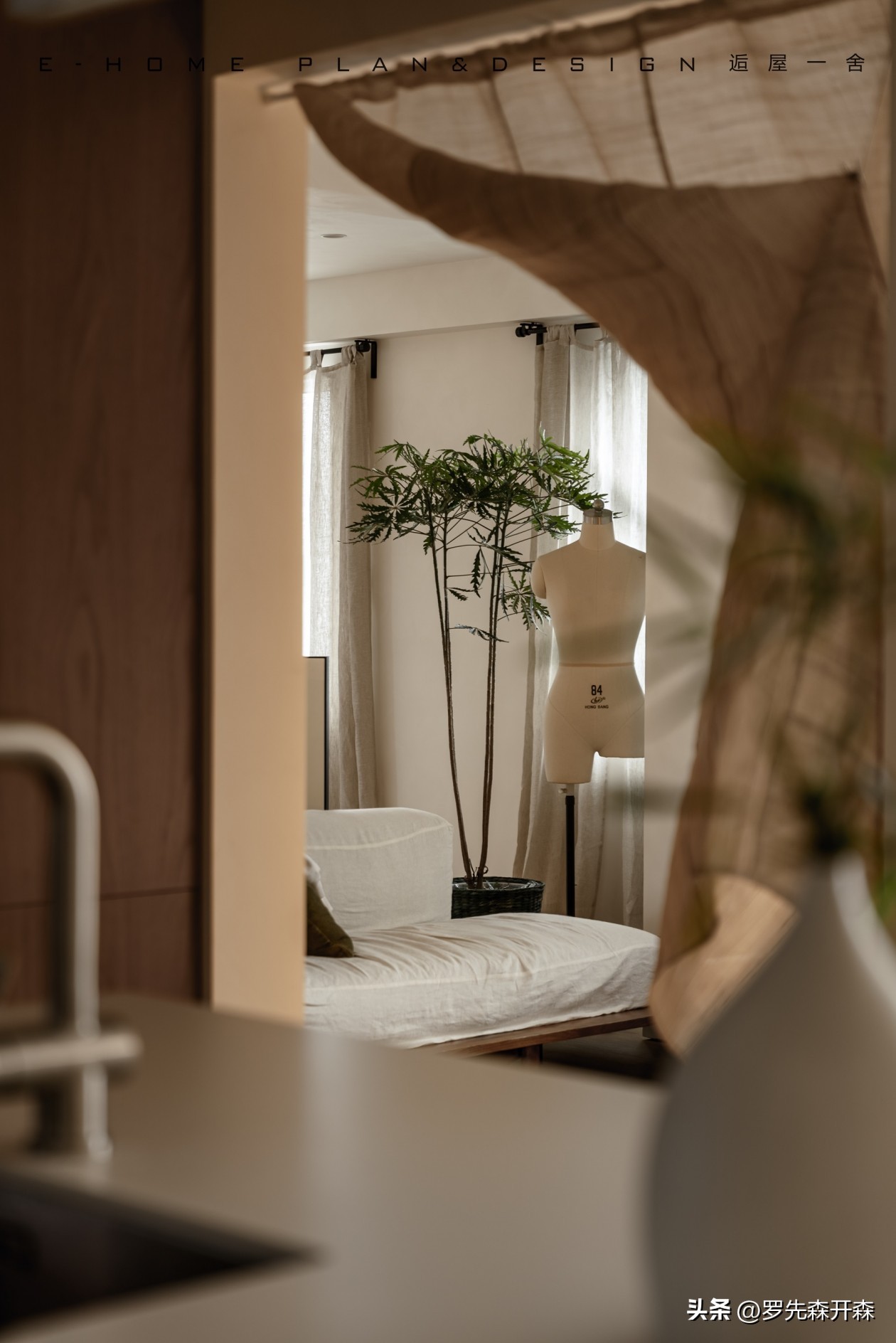 一人居简约卧室效果图,客厅装成卧室书房