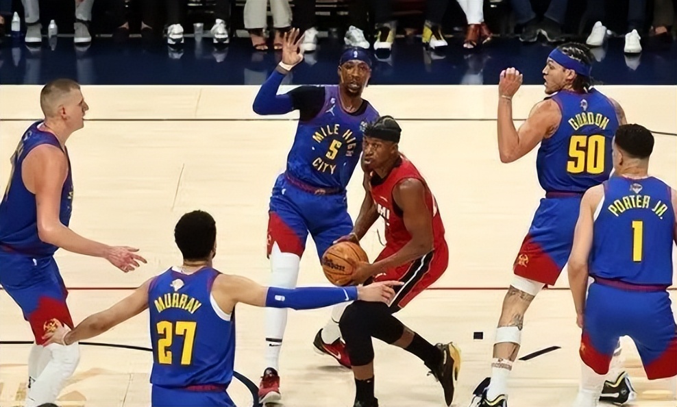 约老师是掘金用选秀权拿下的吗,约老师主动加入詹姆斯队