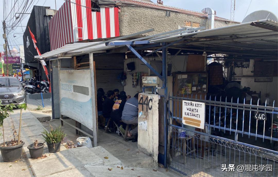 从睡机场到年入几十亿，米可世界CEO聊了聊出海这十年