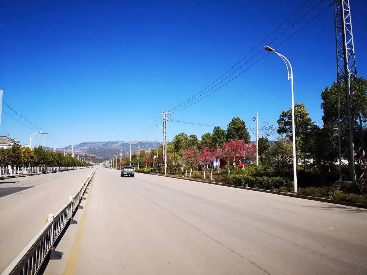 云南私藏的宝藏小城风景美如画,云南旅游玉溪最美抚仙湖