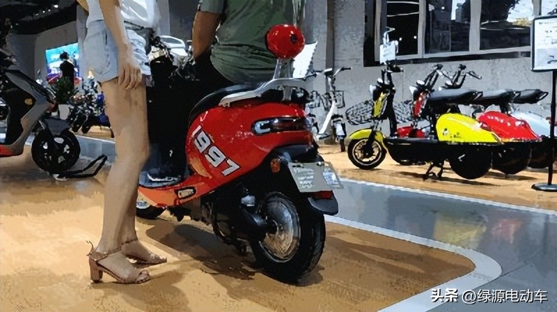 偷一辆电动车怎么判,偷走的电动车怎么处理