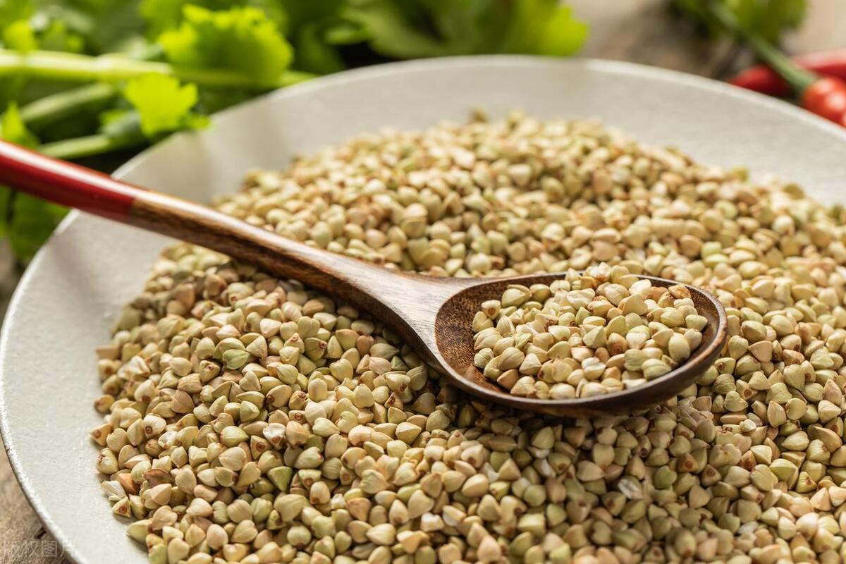 杂粮和杂粮哪个营养高,传统五谷杂粮的营养价值