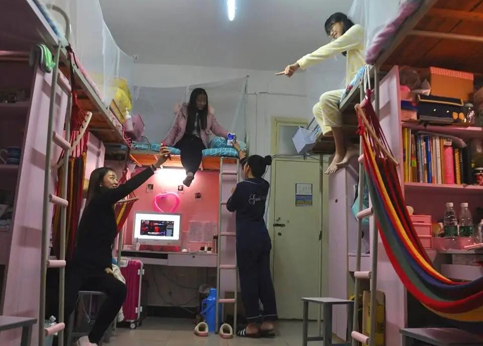 不让开空调的室友,室友不愿意冬天开空调