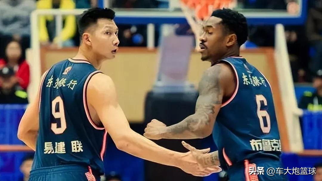 英雄迟暮！联弟退役倒计时！没落的广东宏远！