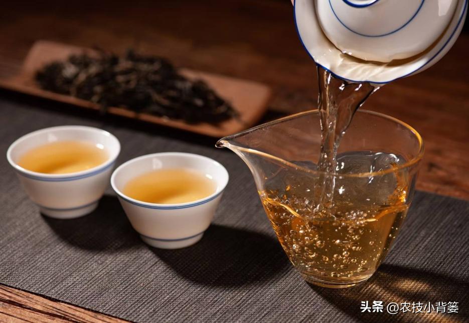 冬季喝茶健康常识,深冬喝茶这2种茶要多喝