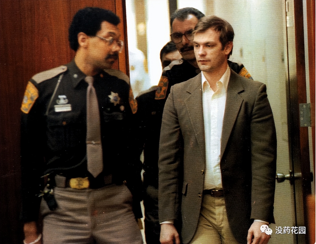 美国杀人最多连环杀手,美国上世纪真实连环杀人案