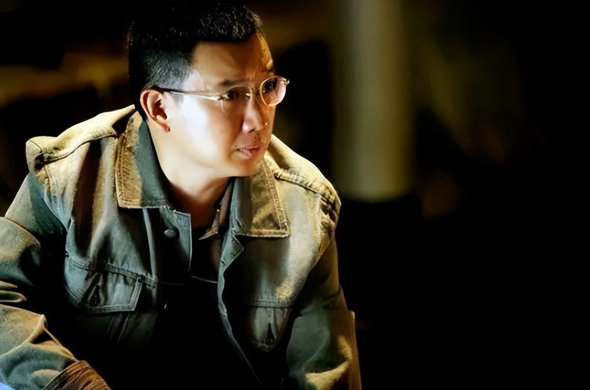 起底过气歌手杜汶泽“港独”之路：力撑暴徒、拍桌叫嚣、差评演技