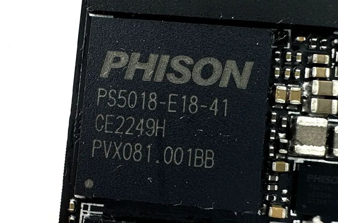 技嘉钛雕支持pcie5.0的硬盘吗,技嘉钛雕4731t