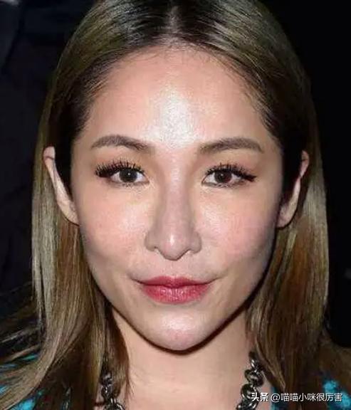 萧亚轩脸部变形,萧亚轩潇洒小姐mtv封神榜演唱会