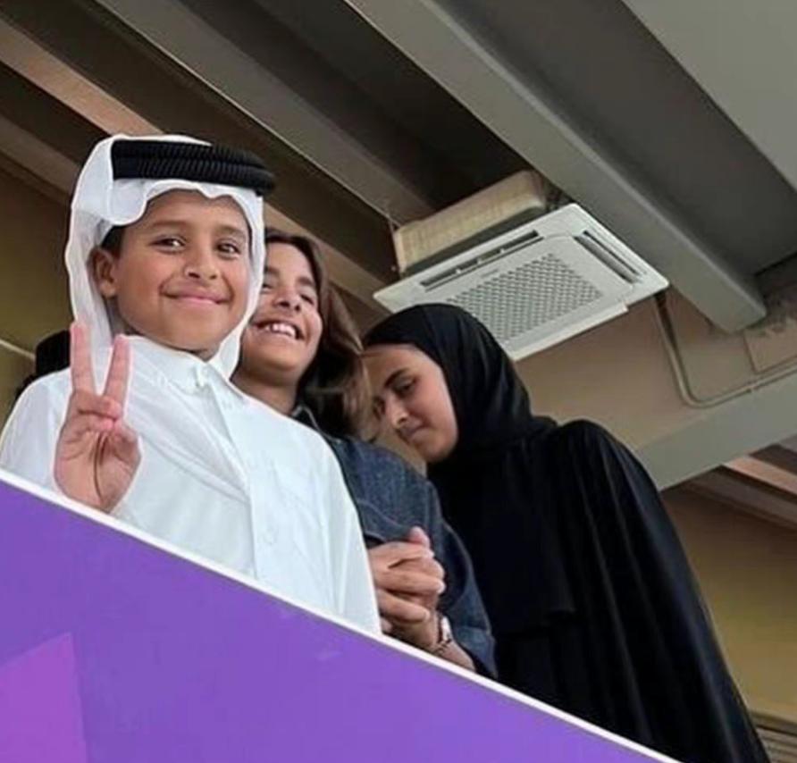 卡塔尔18岁参加世界杯,卡塔尔王子16岁