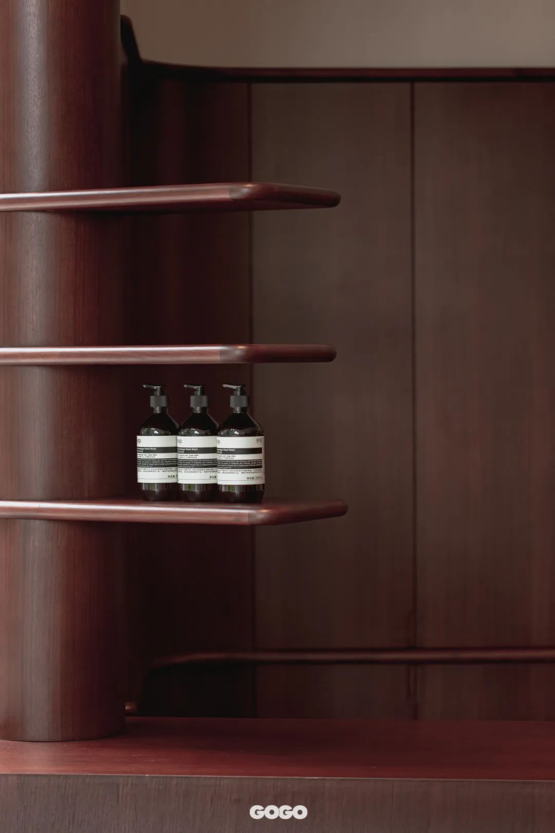 aesop浼婄储logo,aesop浼婄储鏁堟灉