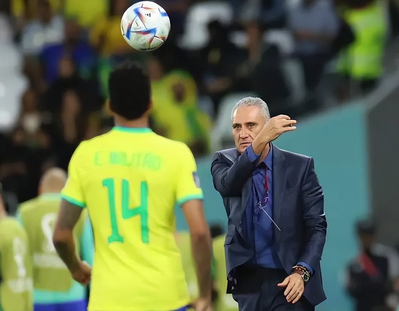 2002世界杯巴西vs中国队李铁,世界杯2002中国对巴西李铁