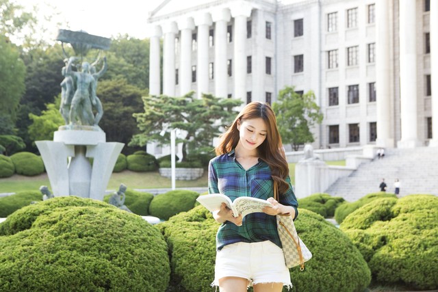 我与黑人小哥甜蜜初恋，结果是个圈套，回国后又惨遭大帅哥退婚