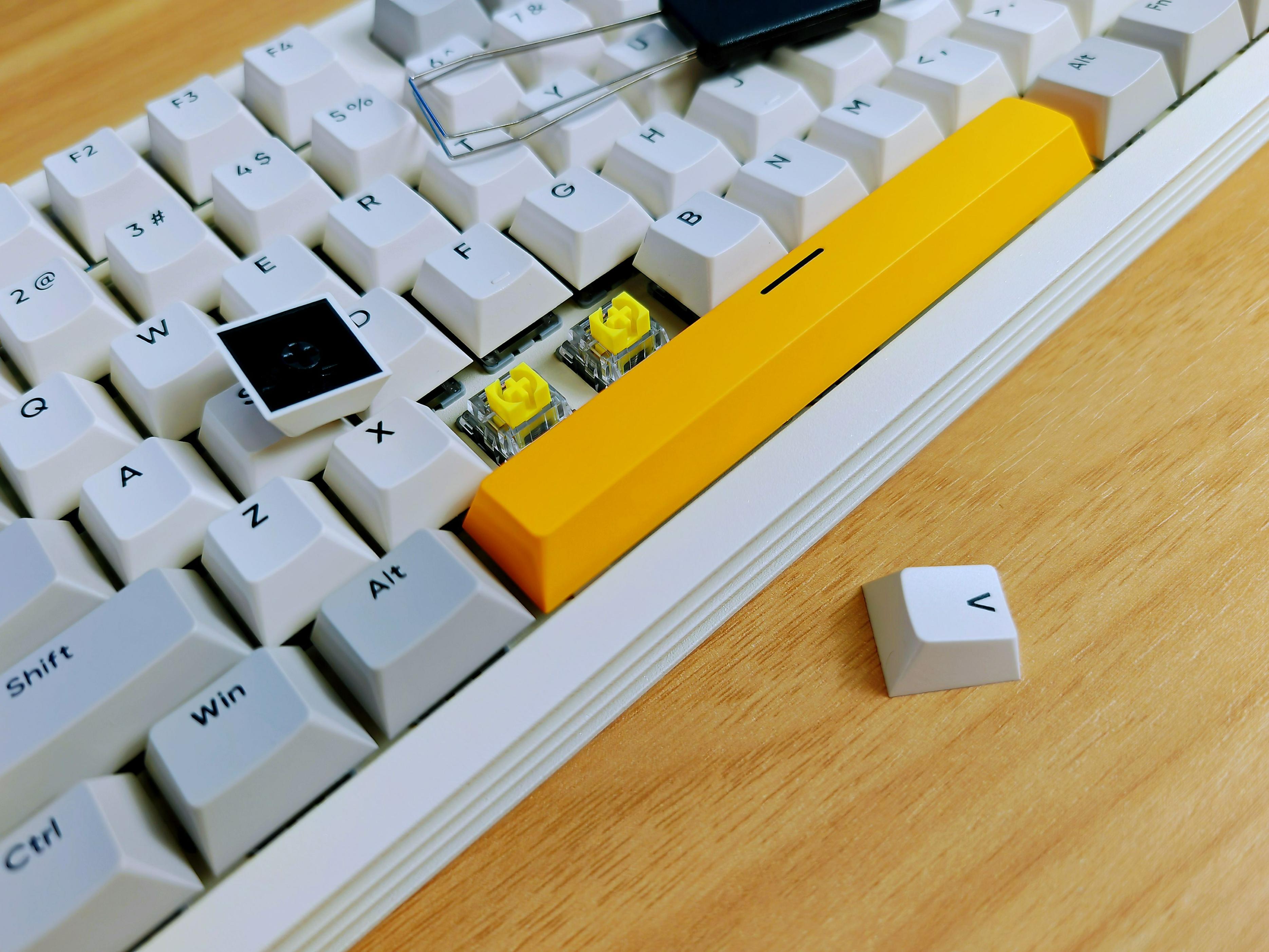 2kg的键盘推荐,机械键盘超高颜值