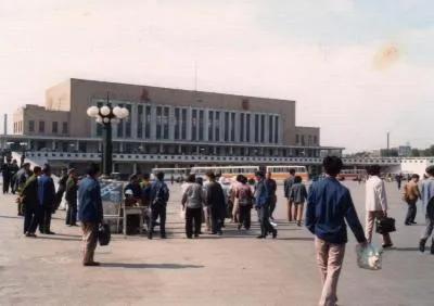 和兄弟到大连的第一天,1983年大连