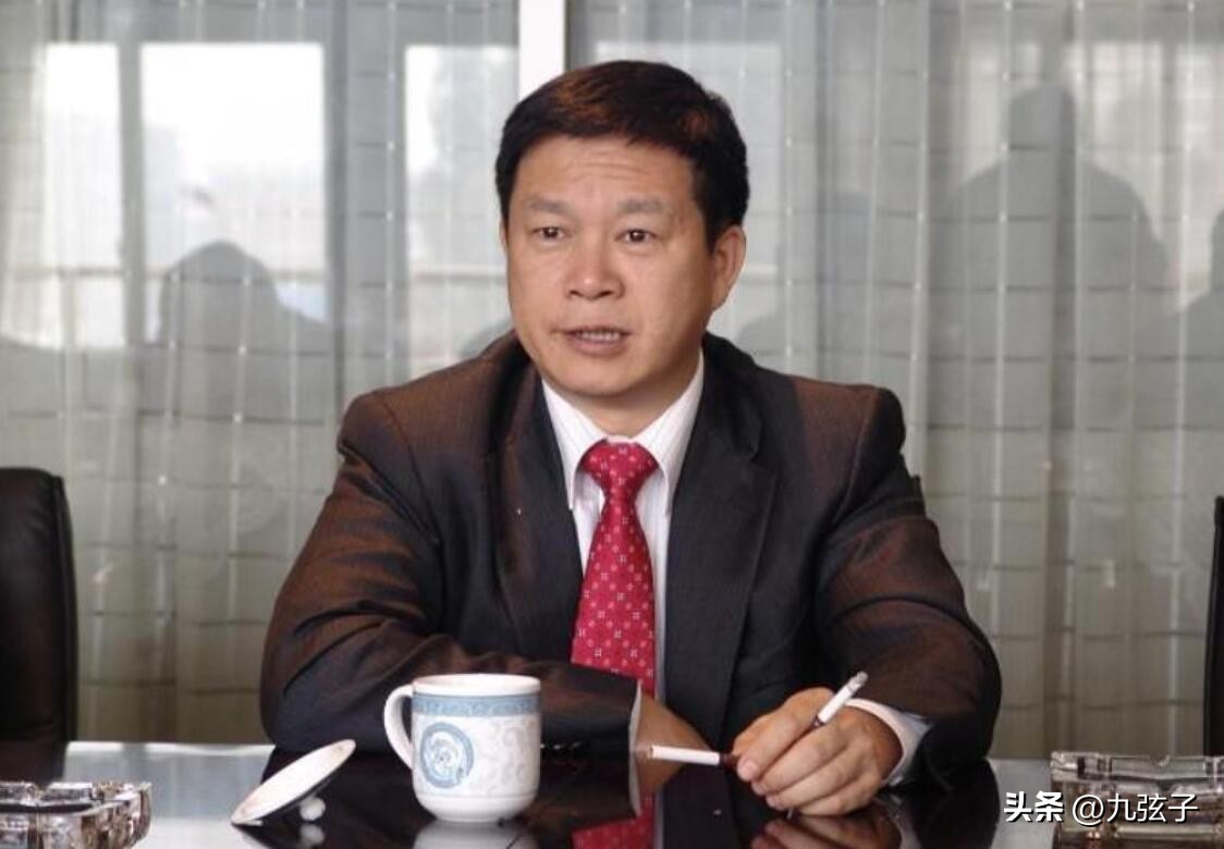 “好色”之徒雷毅：从石榴裙下到断头台上的生命曲线