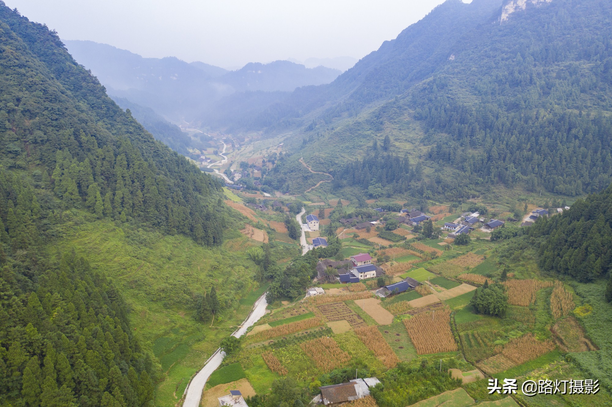 8月避暑适合旅游的地方推荐,8月适合去哪里旅行避暑