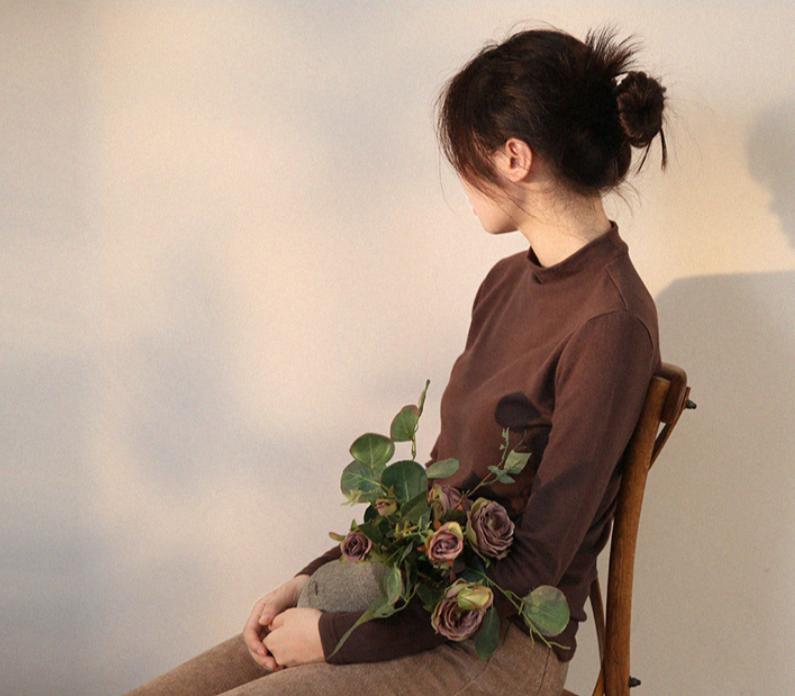 宽松打底衫外穿个性穿法,流行打底衫穿法