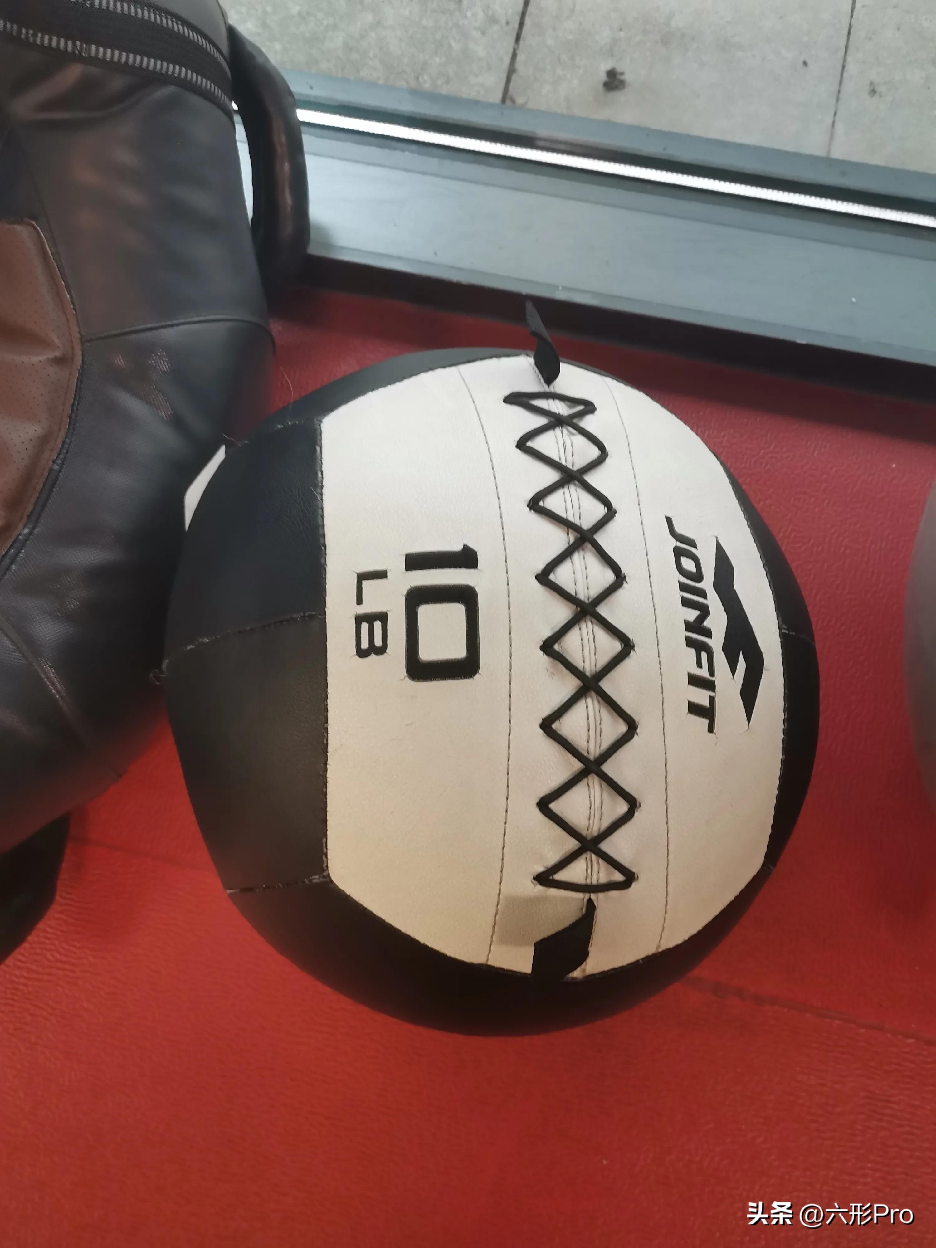 健身房力量训练器械有哪些,健身房器械入门全套