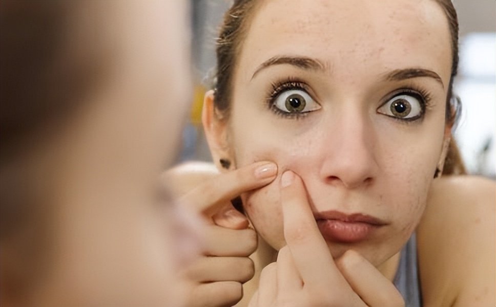加湿器会导致人体湿气重吗,水果加湿器