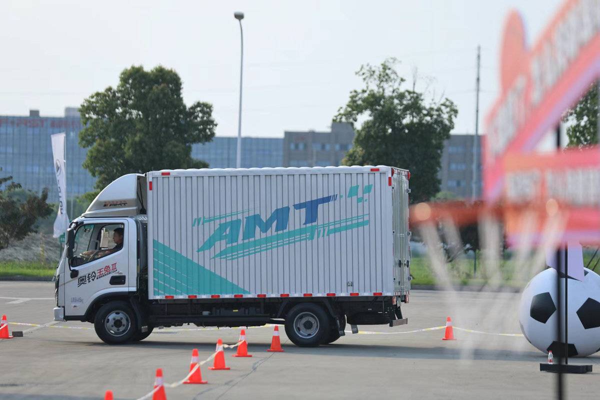 【今日分享】NG南宫APP官网怎么*载下**？奥铃玉兔Ⅲ上线,抖音/快手