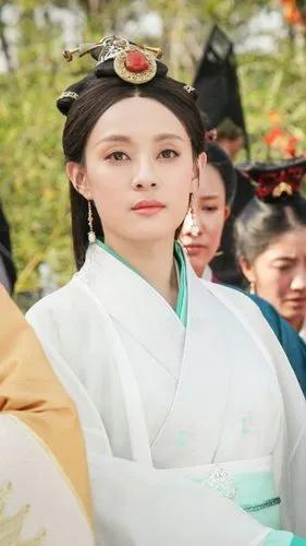 最具美人脸的十位女星,蒜头鼻小眼睛方脸却很漂亮的女星