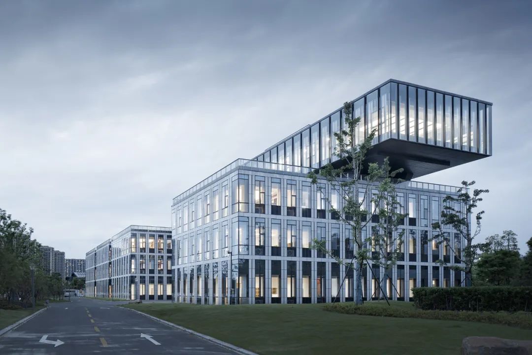 绿色节能建筑外立面,建筑外立面节能材料