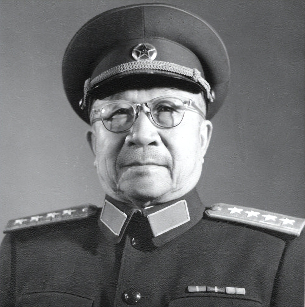 在十大元帅中,有三位不拿元帅的工资,都是什么情况