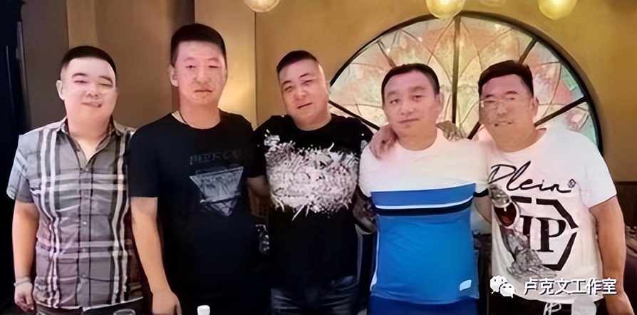 卢克文没有拔净的黑社会,没有拔干净的黑社会