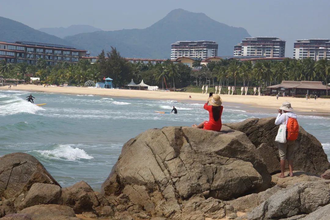 一个县城房价为什么这么高,房价最低的中国海边小县城