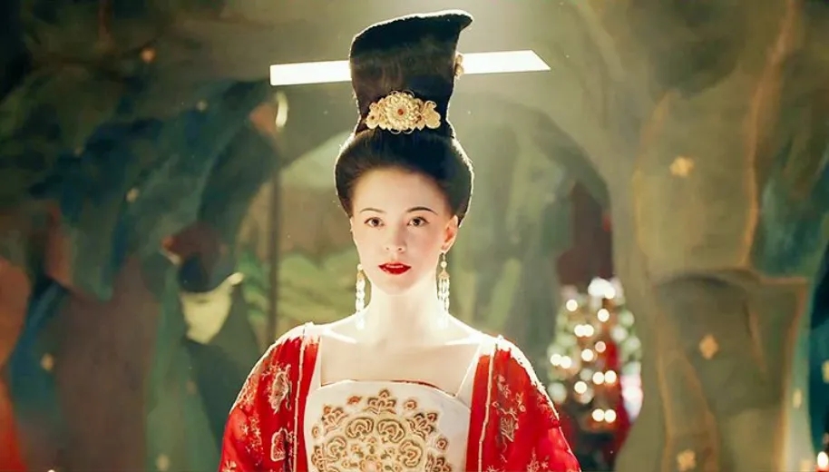 杨贵妃为啥胖还称四大美女,杨贵妃体重240斤唐玄宗为何喜欢她