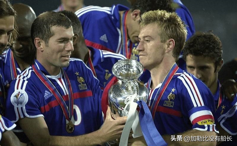 巨星们如何评价大罗,齐达内眼中的罗纳尔多