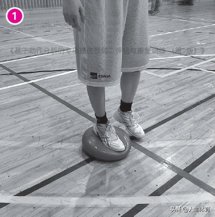 打篮球踝关节扭伤处理损伤的方法,打篮球脚坏了肿了怎么办