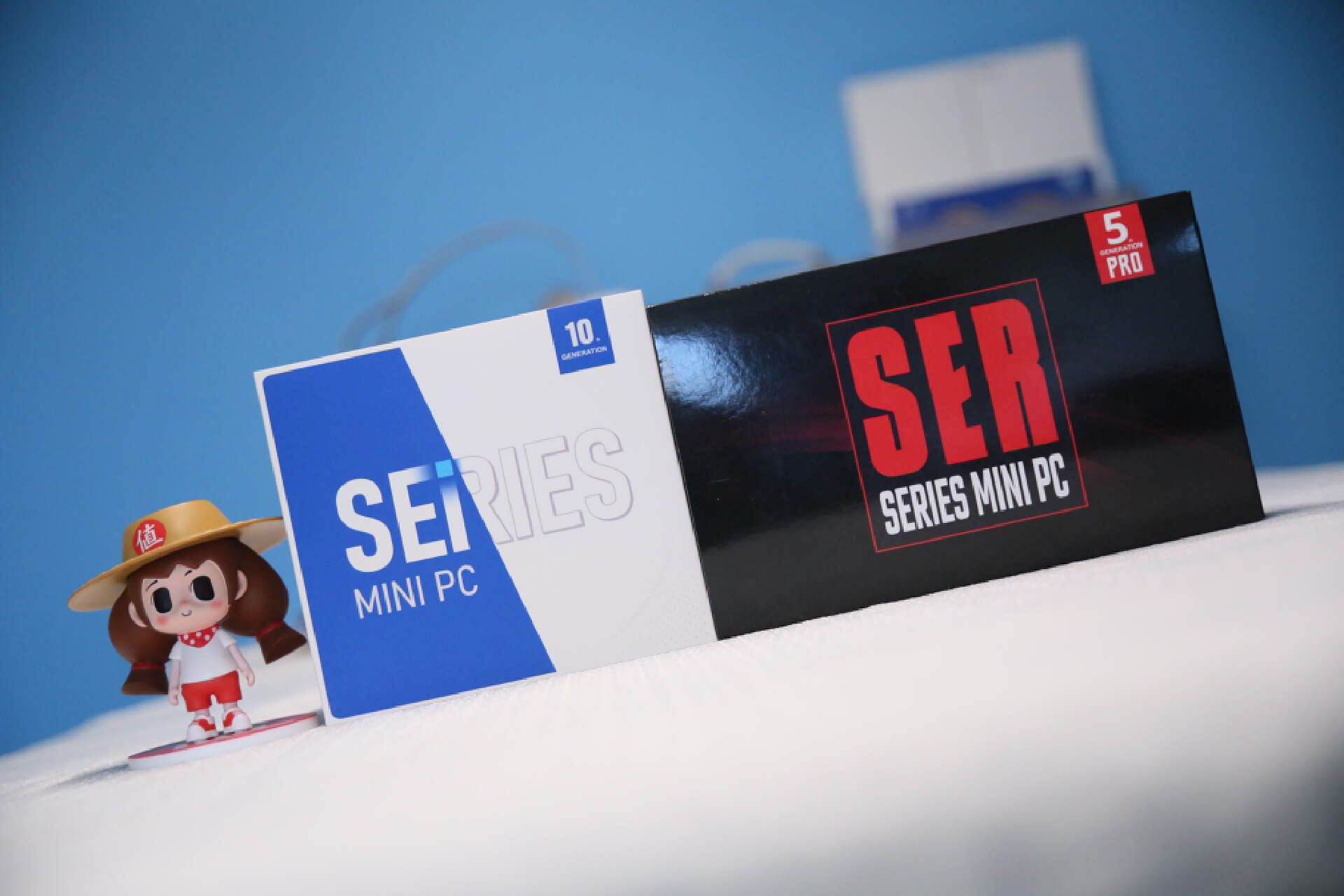 amd和英特尔哪个性价比高,英特尔和amd游戏主机对比