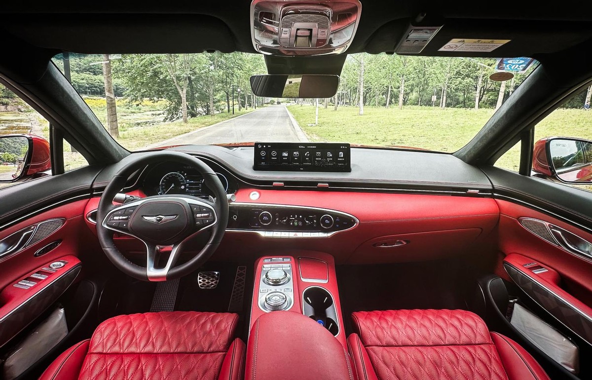 捷尼赛思gv802021款2.5t旗舰版报价,捷尼赛思gv70与gv80哪款气场强大